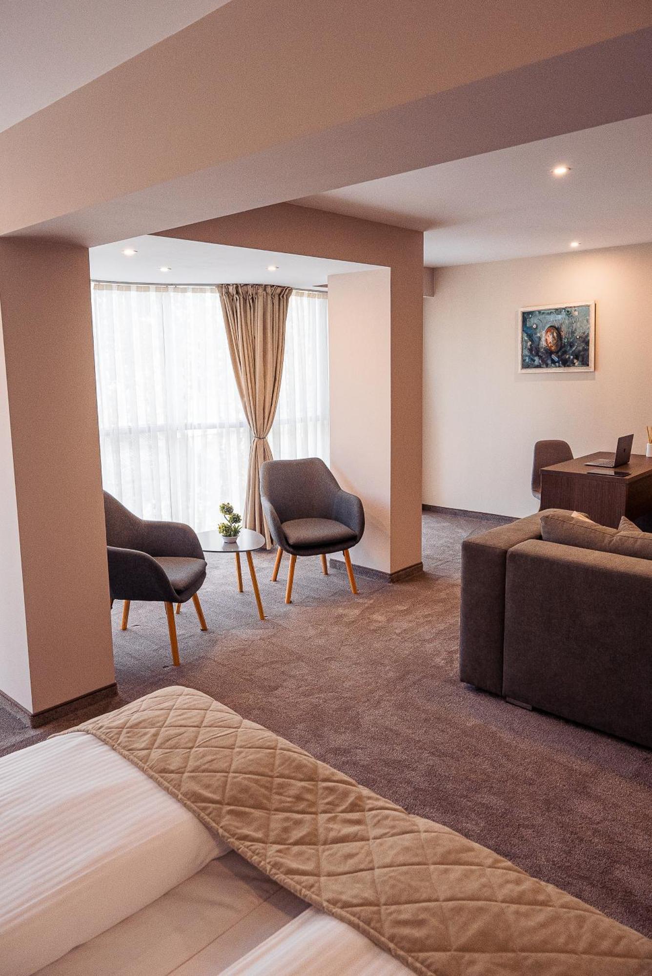 Cityscape Luxury Suites 普罗夫迪夫 外观 照片